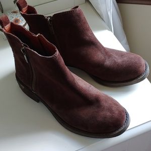 Lucky brand brown ankle boots